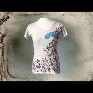 Vintage Skin unique ivy like graphic designed front-back branding